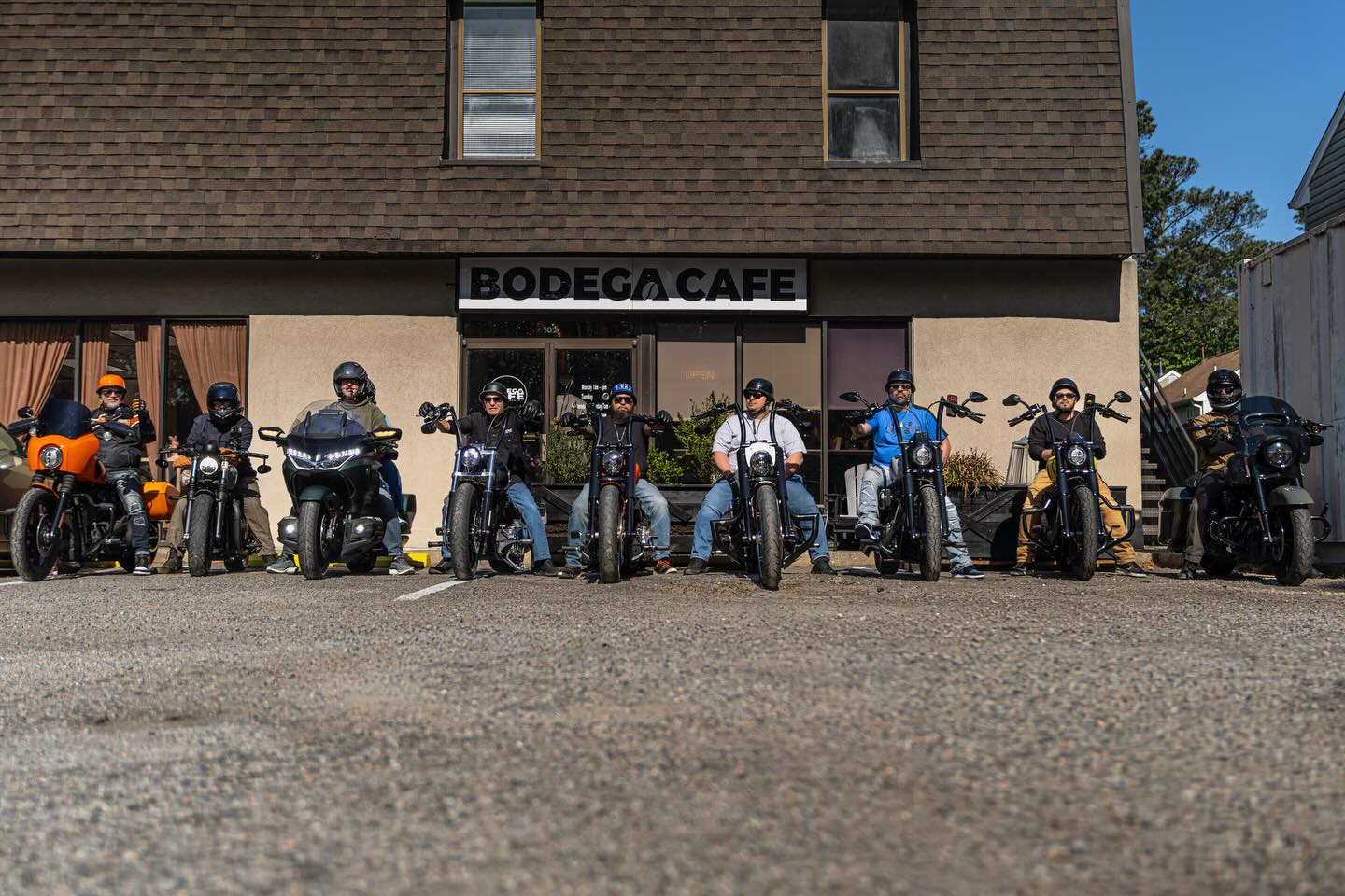 Motorcyclists lined up outside Bodega Café at Brews and Bikes